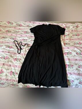 GAP *Vintage* Black Wrap Dress